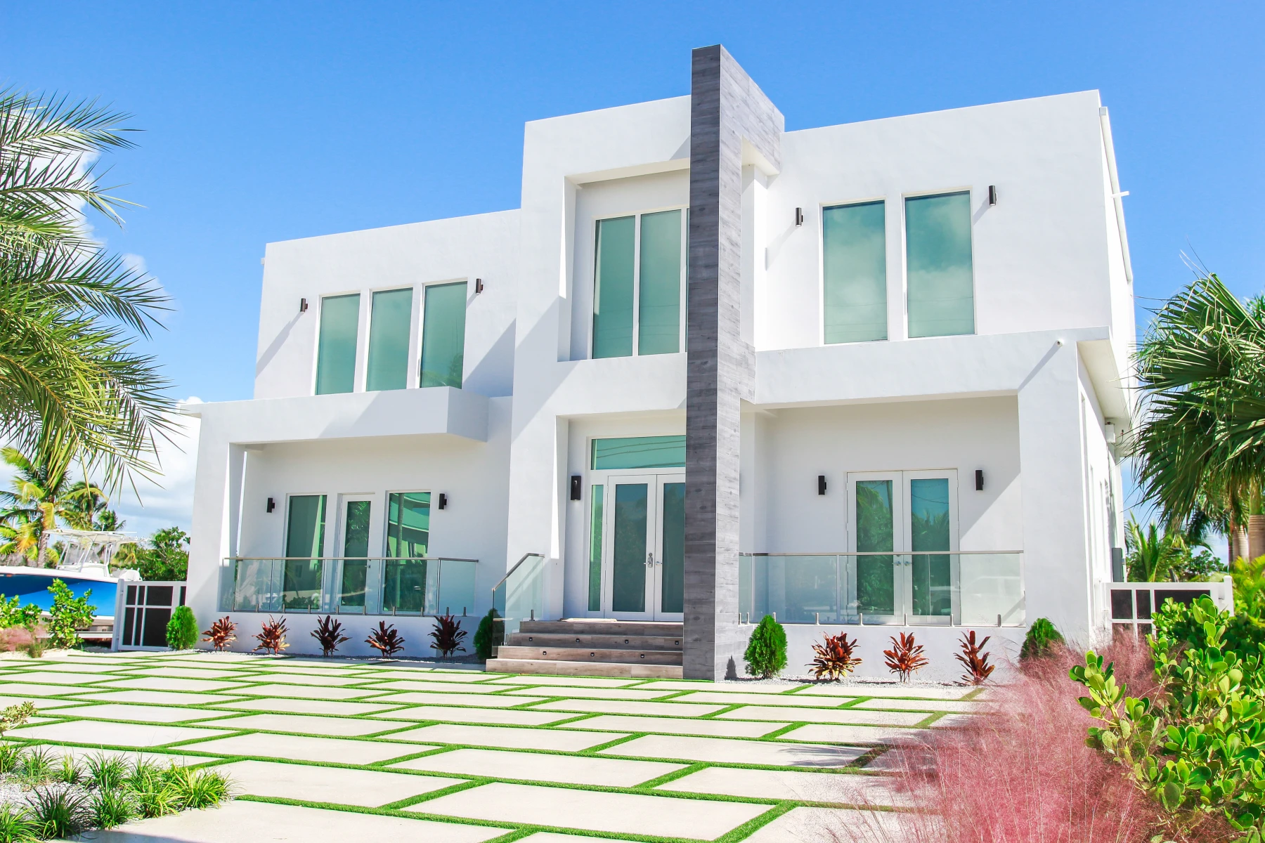 Sombrero Beach Road Residence